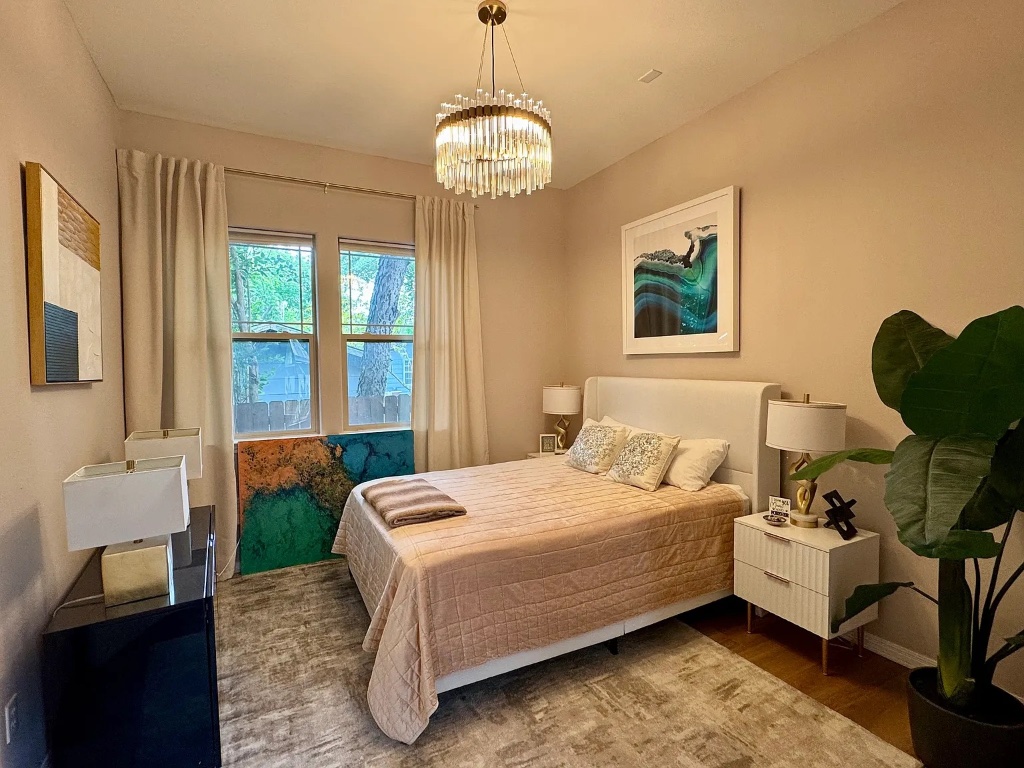 1009 Taulbee Lane, Unit H Austin, TX 78757 - Photo 5 of 17