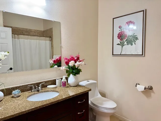 $3,295 | 1009 Taulbee Lane, Unit H, Austin, TX 78757