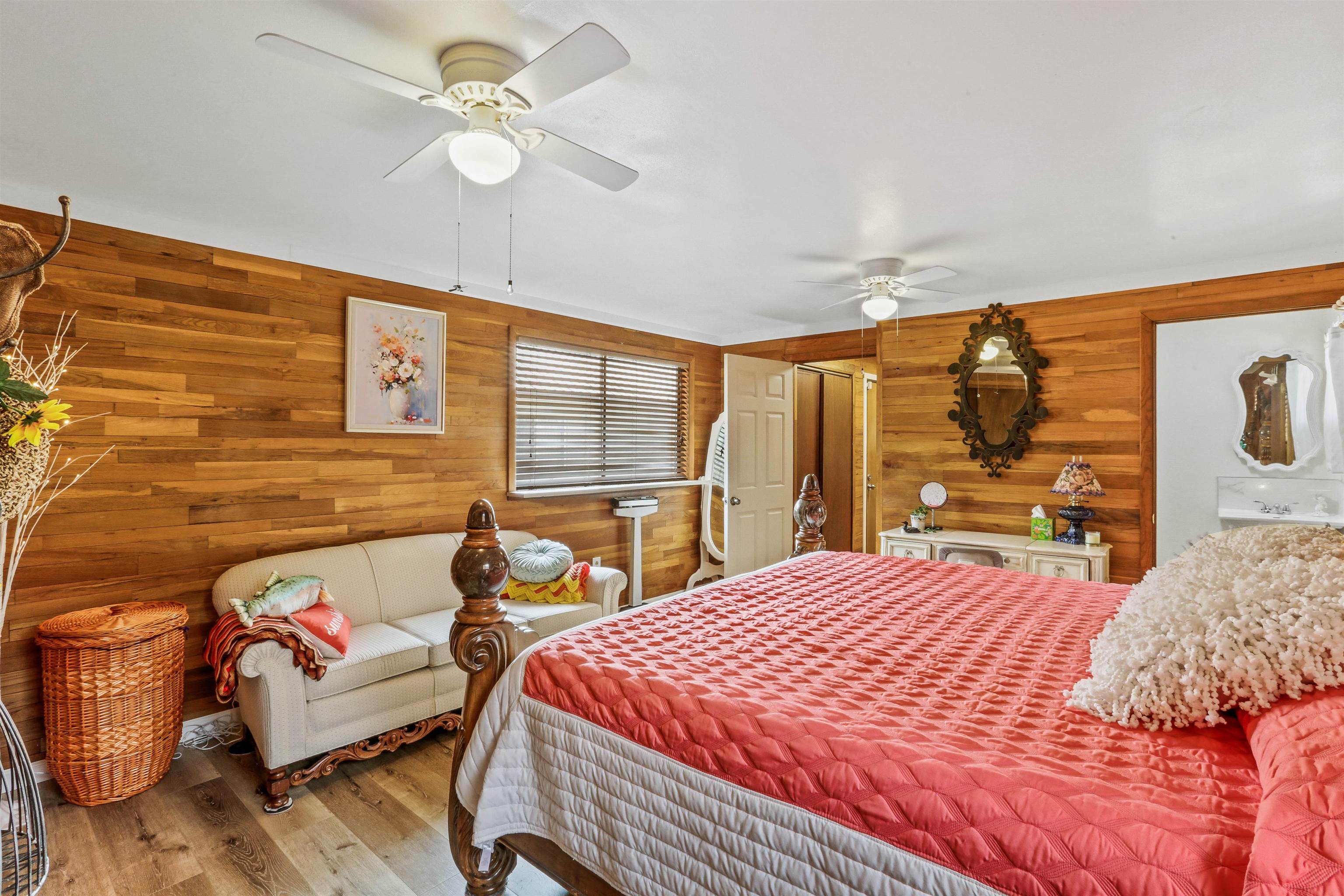 40540 Lakeside Road Loon Lake, WA 99148 - Photo 16 of 30 Gallery Image 16