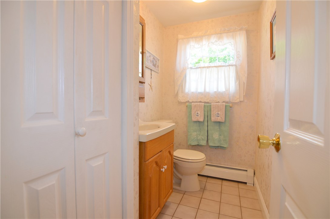 49 Leuba Road Coventry, RI 02816 - Photo 15 of 29