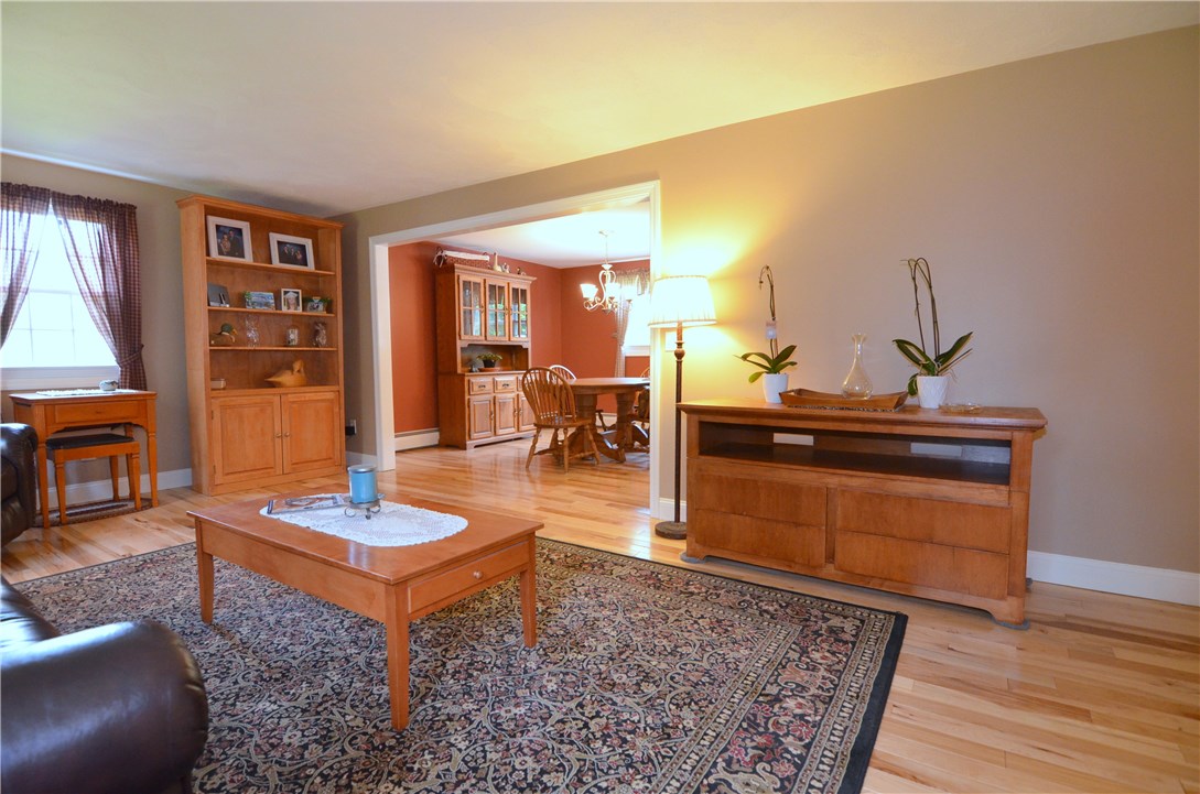 49 Leuba Road Coventry, RI 02816 - Photo 4 of 29