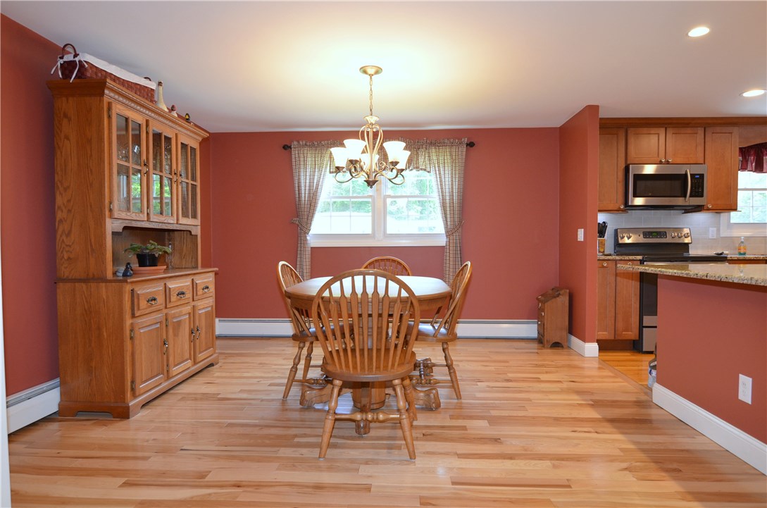 49 Leuba Road Coventry, RI 02816 - Photo 6 of 29