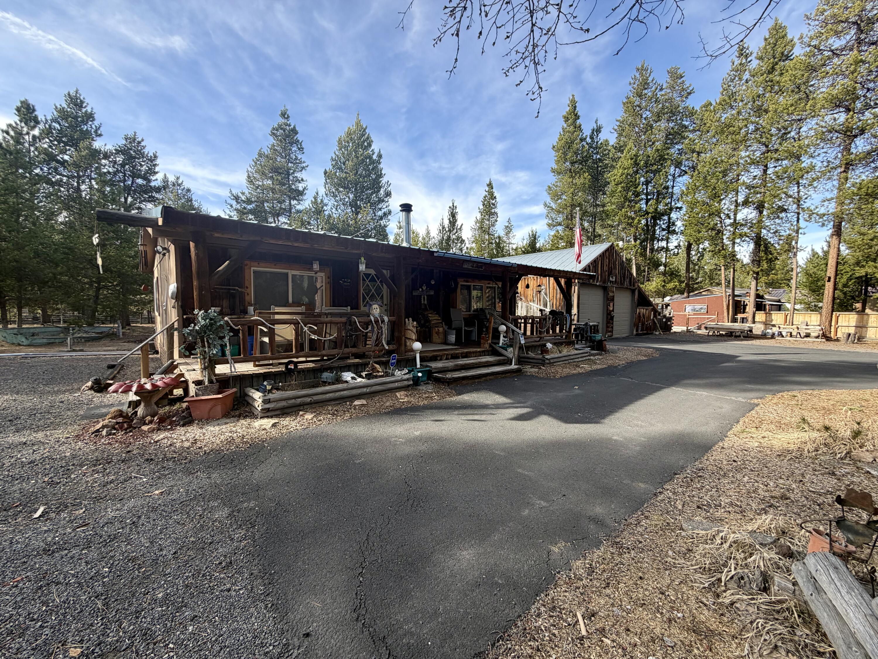 146514 Bills Road Gilchrist, OR 97737 - Photo 3 of 32 IMG_0887