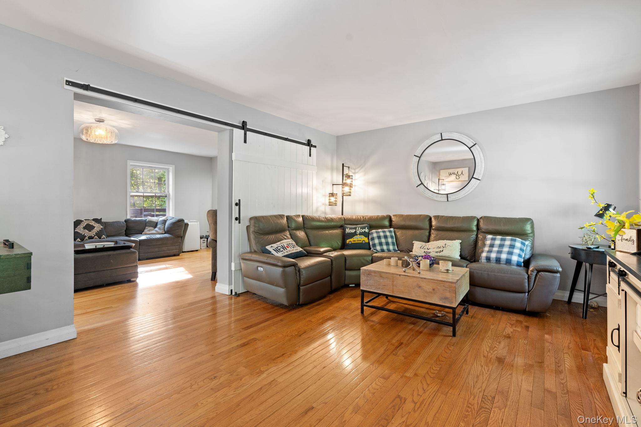 181 Penaluna Road Monroe, NY 10950 - Photo 10 of 33