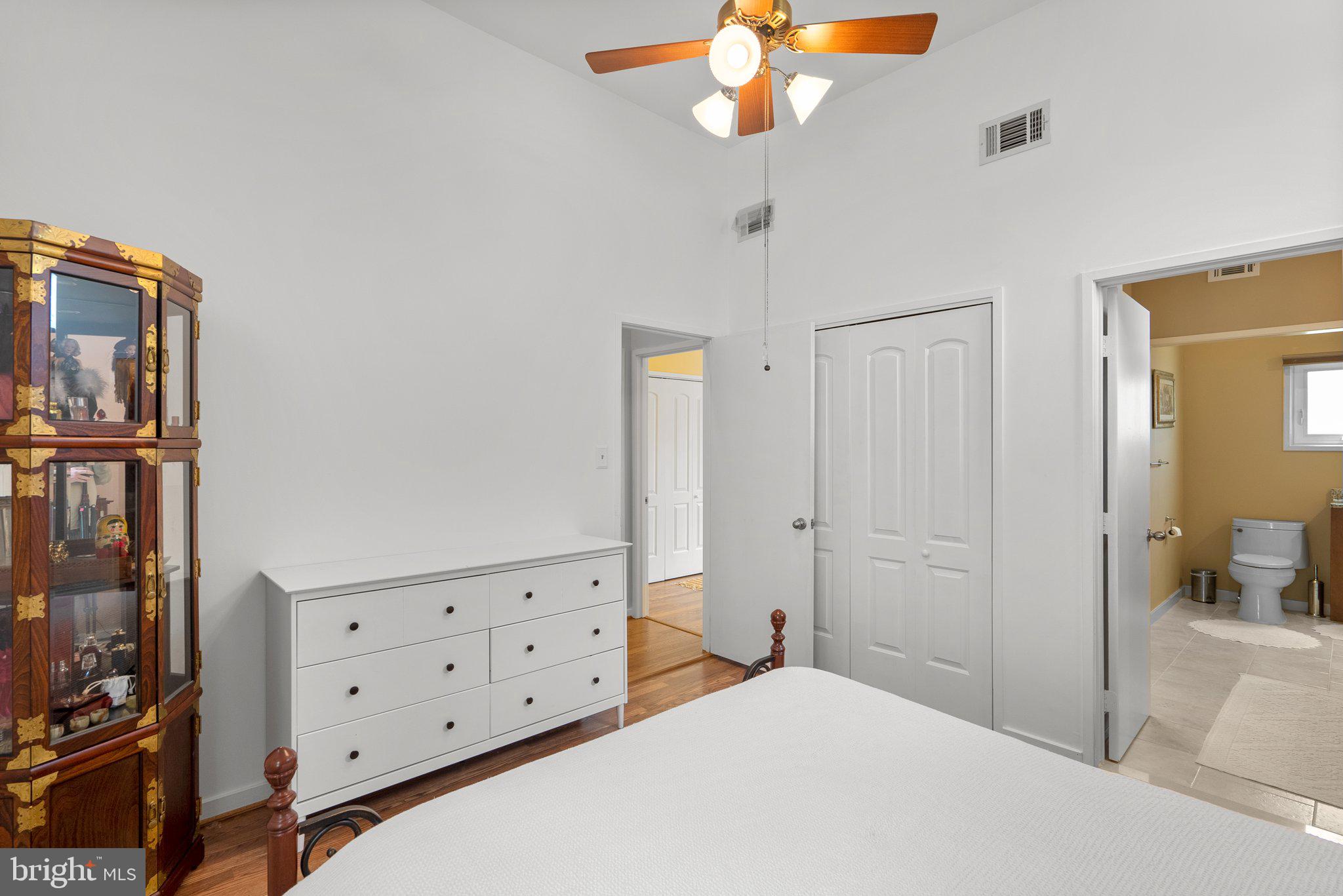 2029 Beacon Place Reston, VA 20191 - Photo 35 of 47