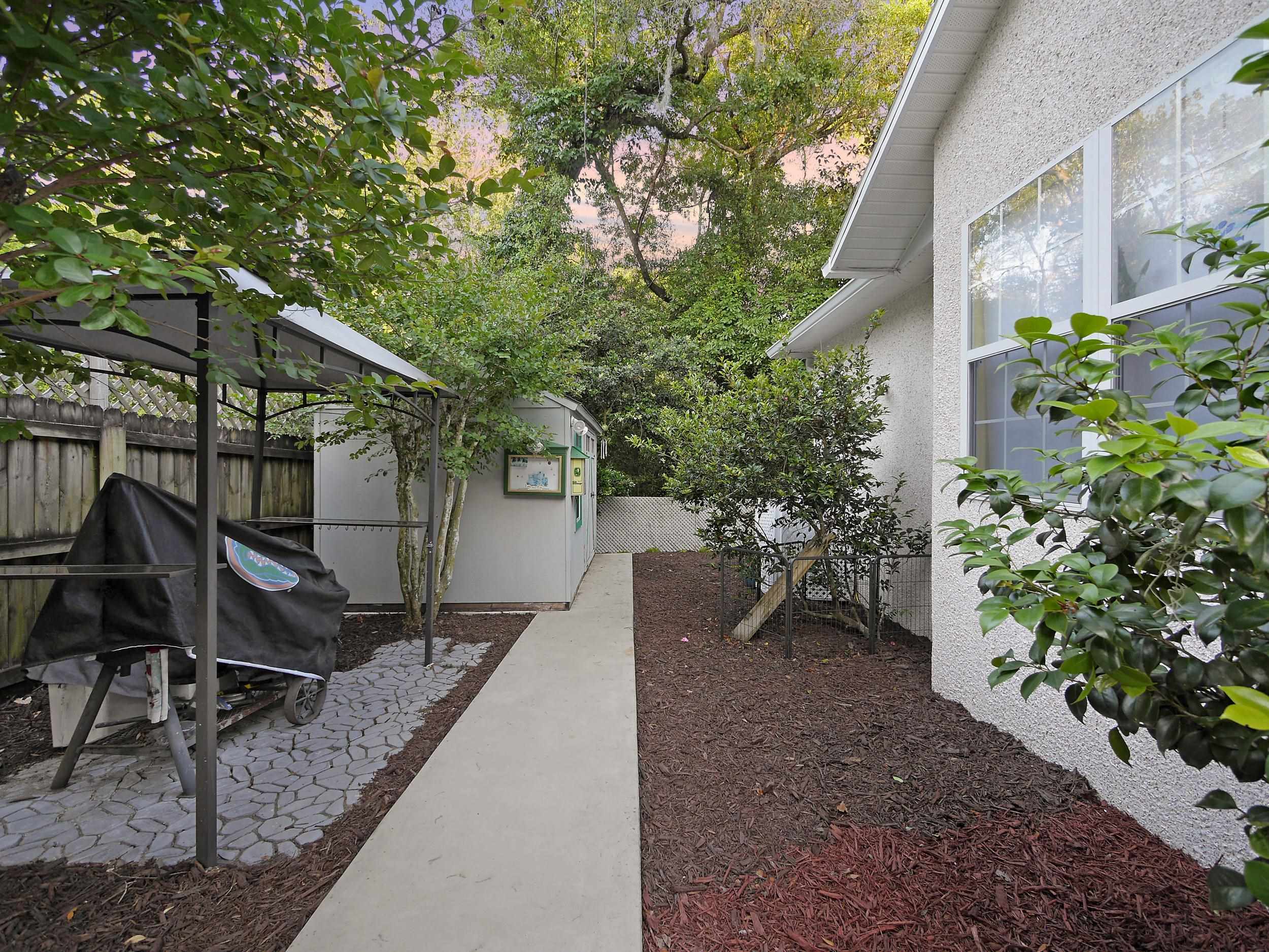 549 Willow Walk Place St. Augustine, FL 32086 - Photo 28 of 32 a view of a house with backyard and sitting area
