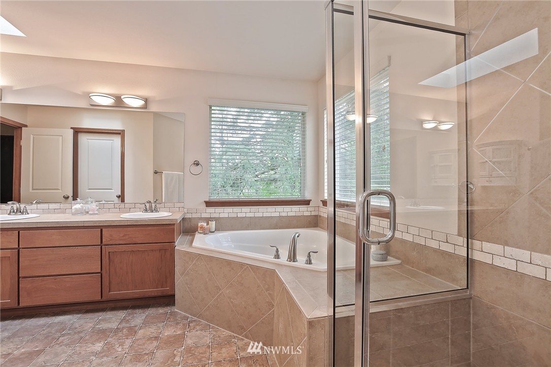 3414 183rd Place Southeast Bothell, WA 98012 - Photo 11 of 17