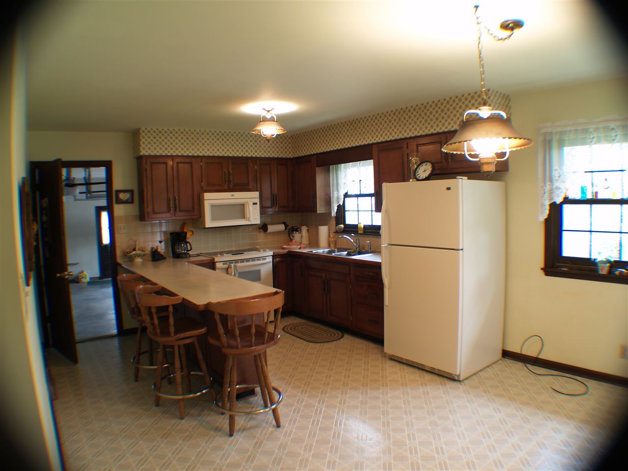 8599 Sharon Road Newburgh, IN 47630 - Photo 4 of 24 Gallery Image 4