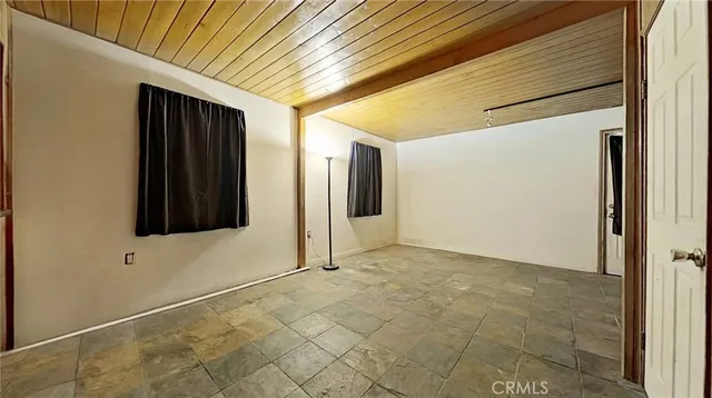 $929,999 | 7664 Beckett Street, Tujunga, CA 91042