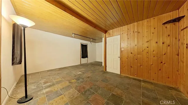 $929,999 | 7664 Beckett Street, Tujunga, CA 91042