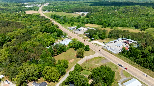 $300,000 | 10 Seavers Road, Jackson, TN 38301