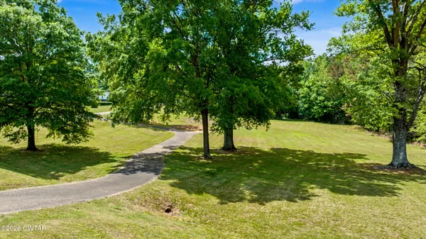 $300,000 | 10 Seavers Road, Jackson, TN 38301