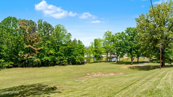 $300,000 | 10 Seavers Road, Jackson, TN 38301