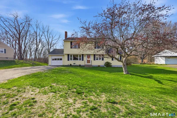 $400,000 | 48 Brook Street, South Windsor, CT 06074