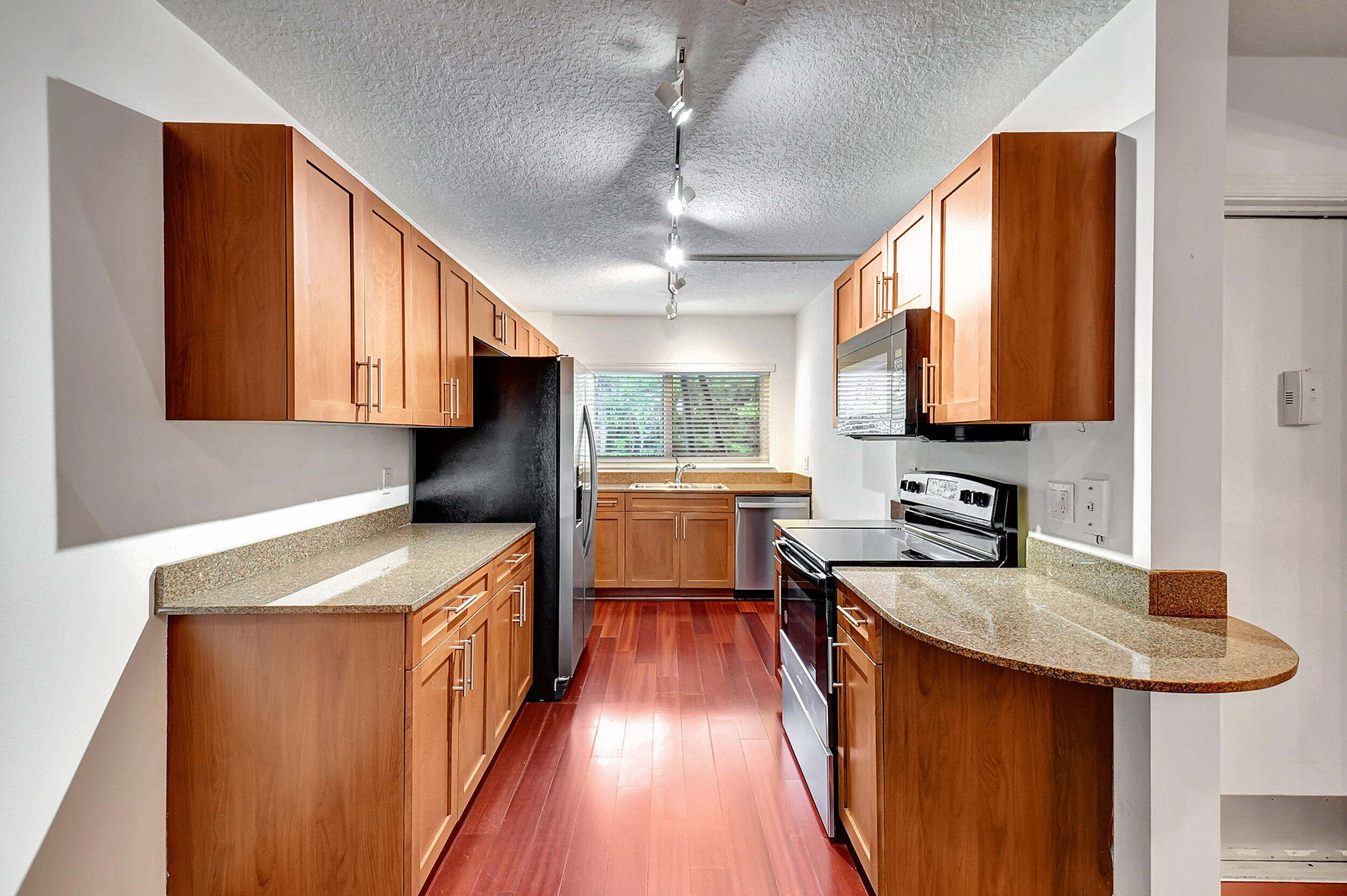 611 East Woolbright Road, Unit 205 Boynton Beach, FL 33435 - Photo 11 of 33 14_dsc_3887
