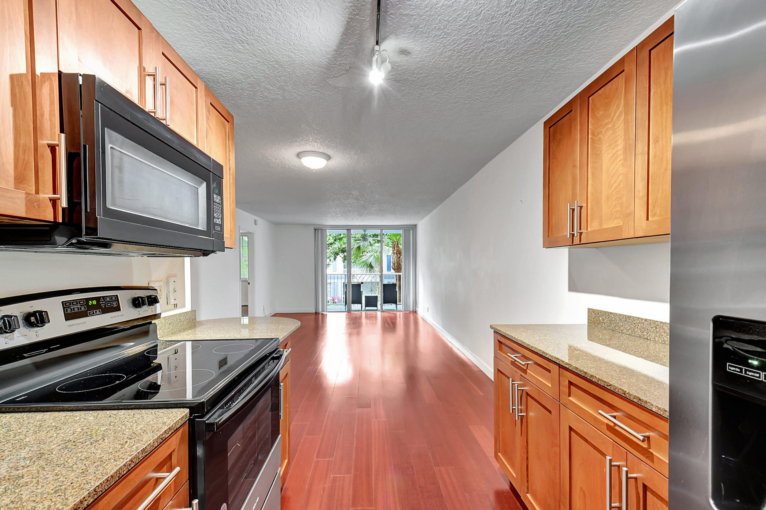 611 East Woolbright Road, Unit 205 Boynton Beach, FL 33435 - Photo 15 of 33 18_dsc_3907