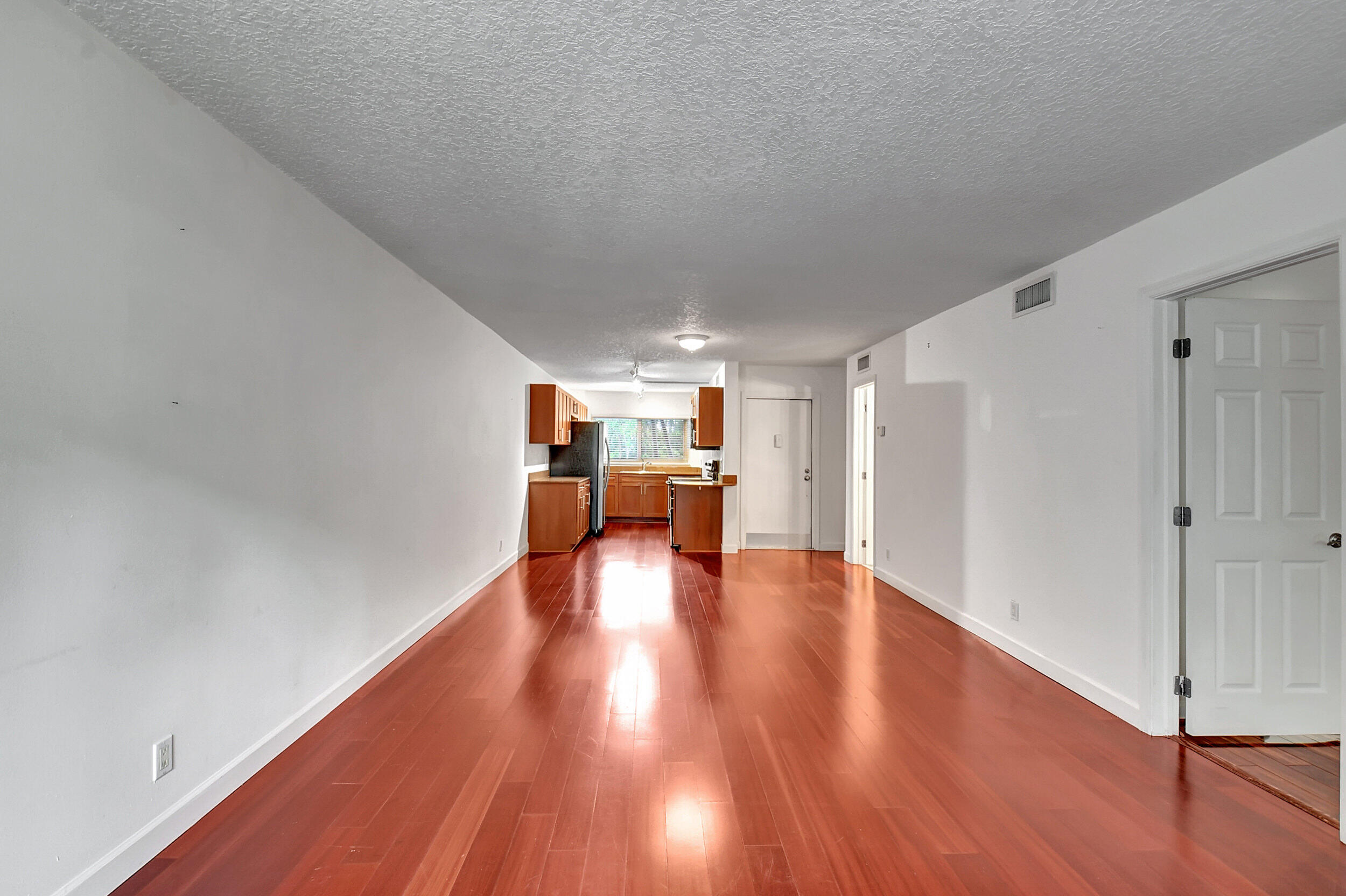 611 East Woolbright Road, Unit 205 Boynton Beach, FL 33435 - Photo 9 of 33 12_dsc_3877