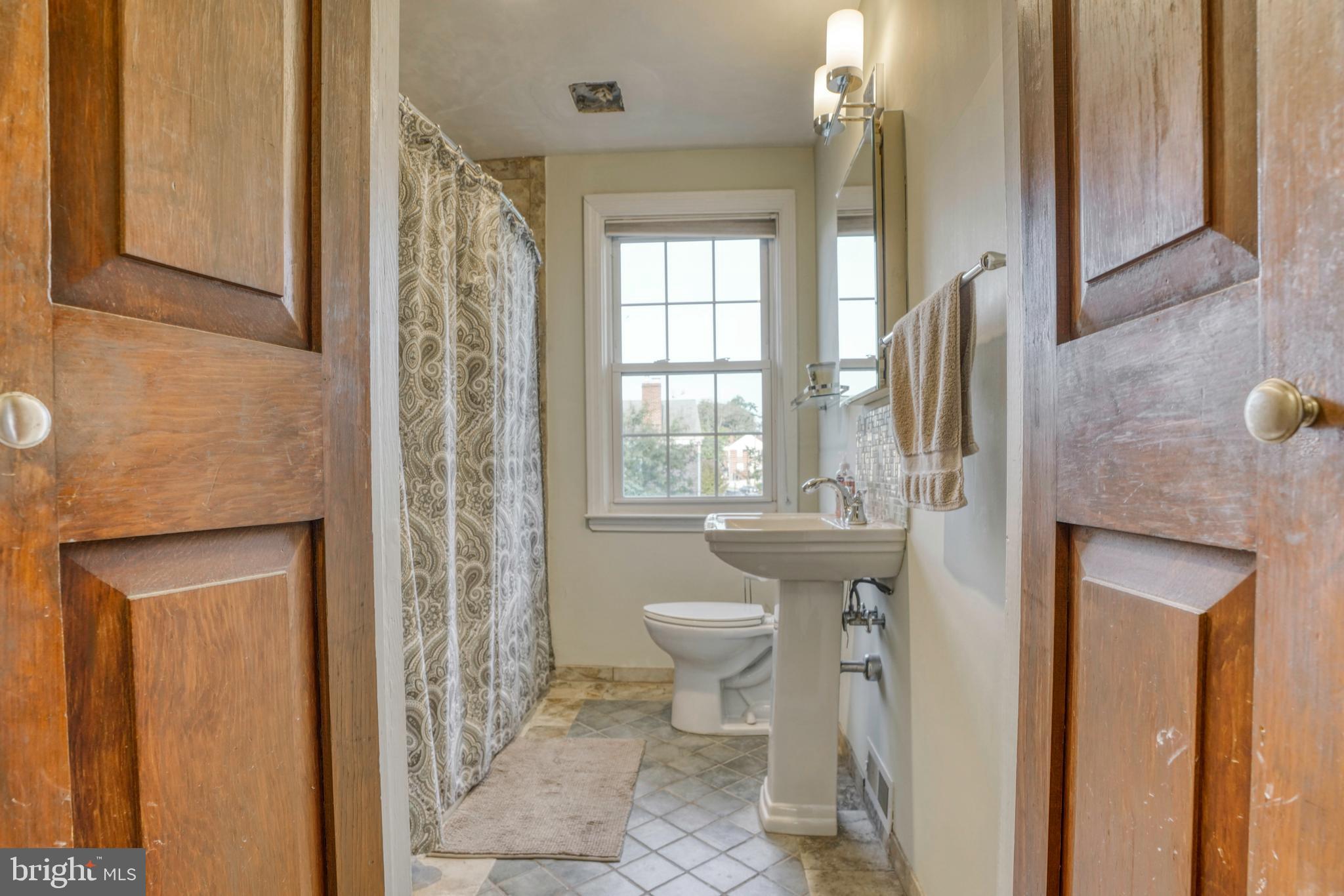 1717 Glen Ridge Road Towson, MD 21286 - Photo 23 of 45