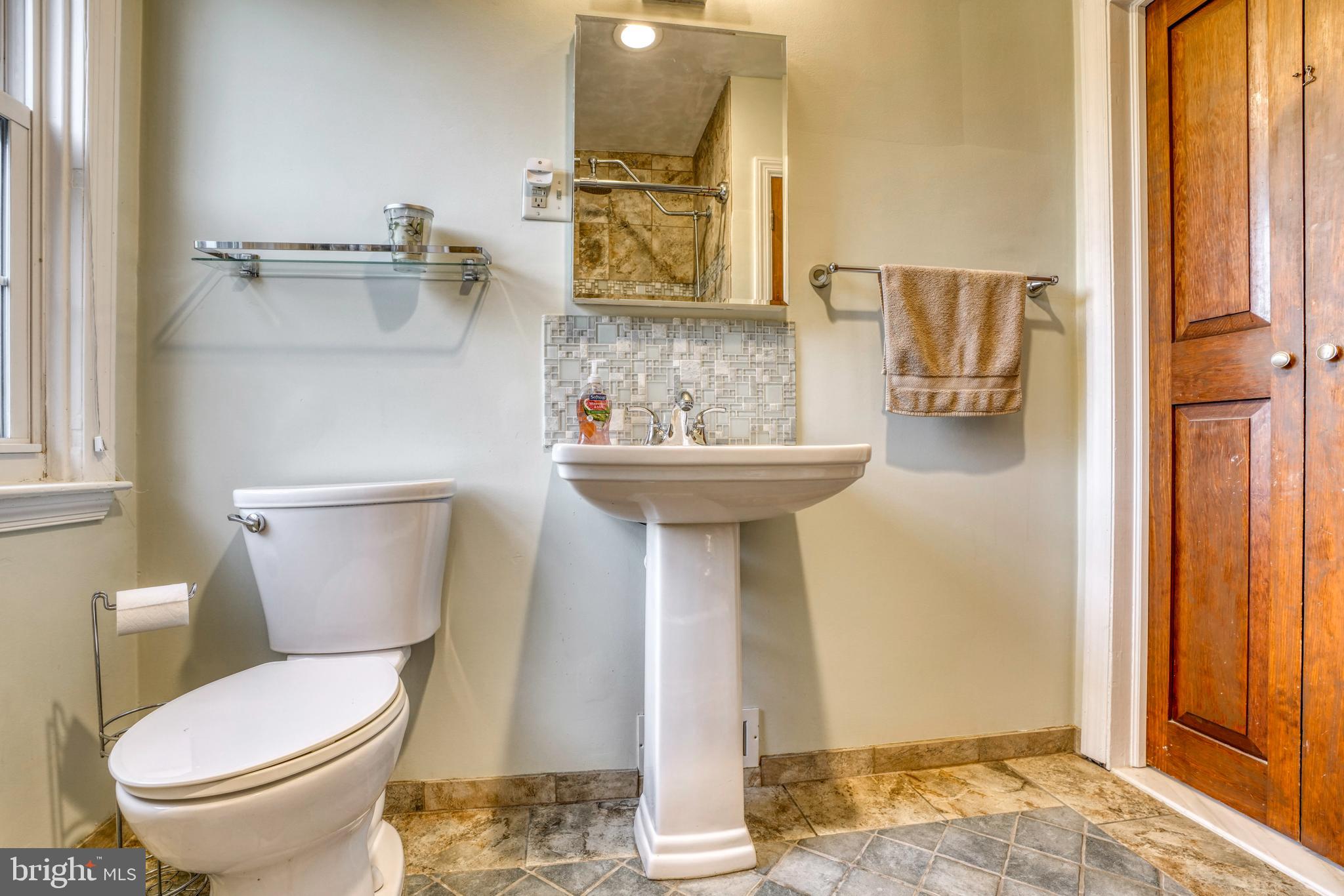 1717 Glen Ridge Road Towson, MD 21286 - Photo 25 of 45