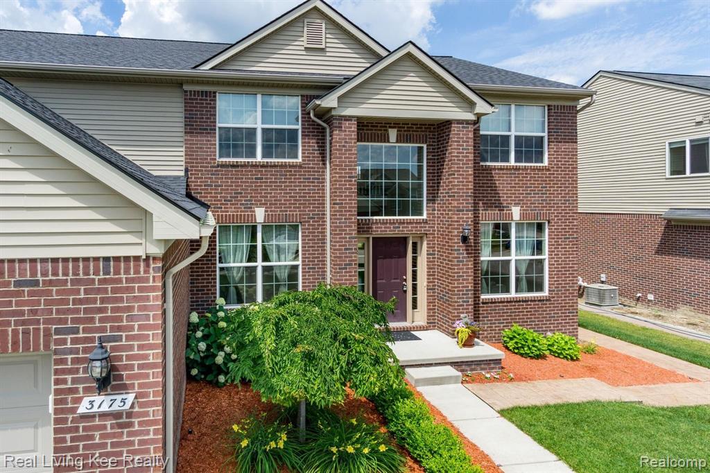 3175 Wren Lane Rochester Hills, MI 48309 - Photo 5 of 46