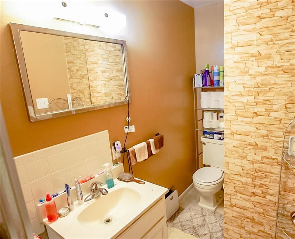 1564 Westgate Road Seymour, IN 47274 - Photo 12 of 16 Gallery Image 12