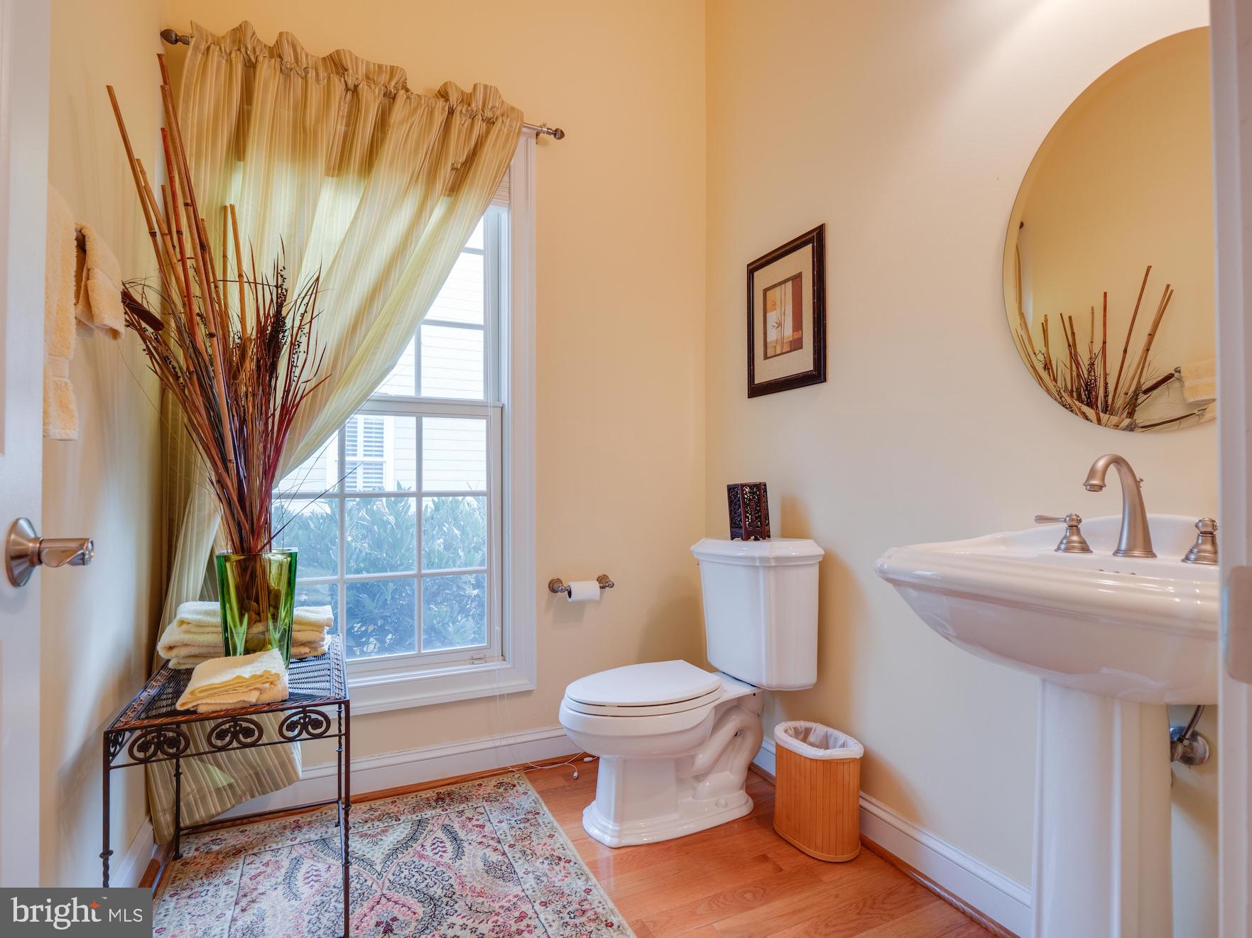2015 Woodford Road Vienna, VA 22182 - Photo 11 of 73 Main Floor Half Bath next to Office/Bedroom