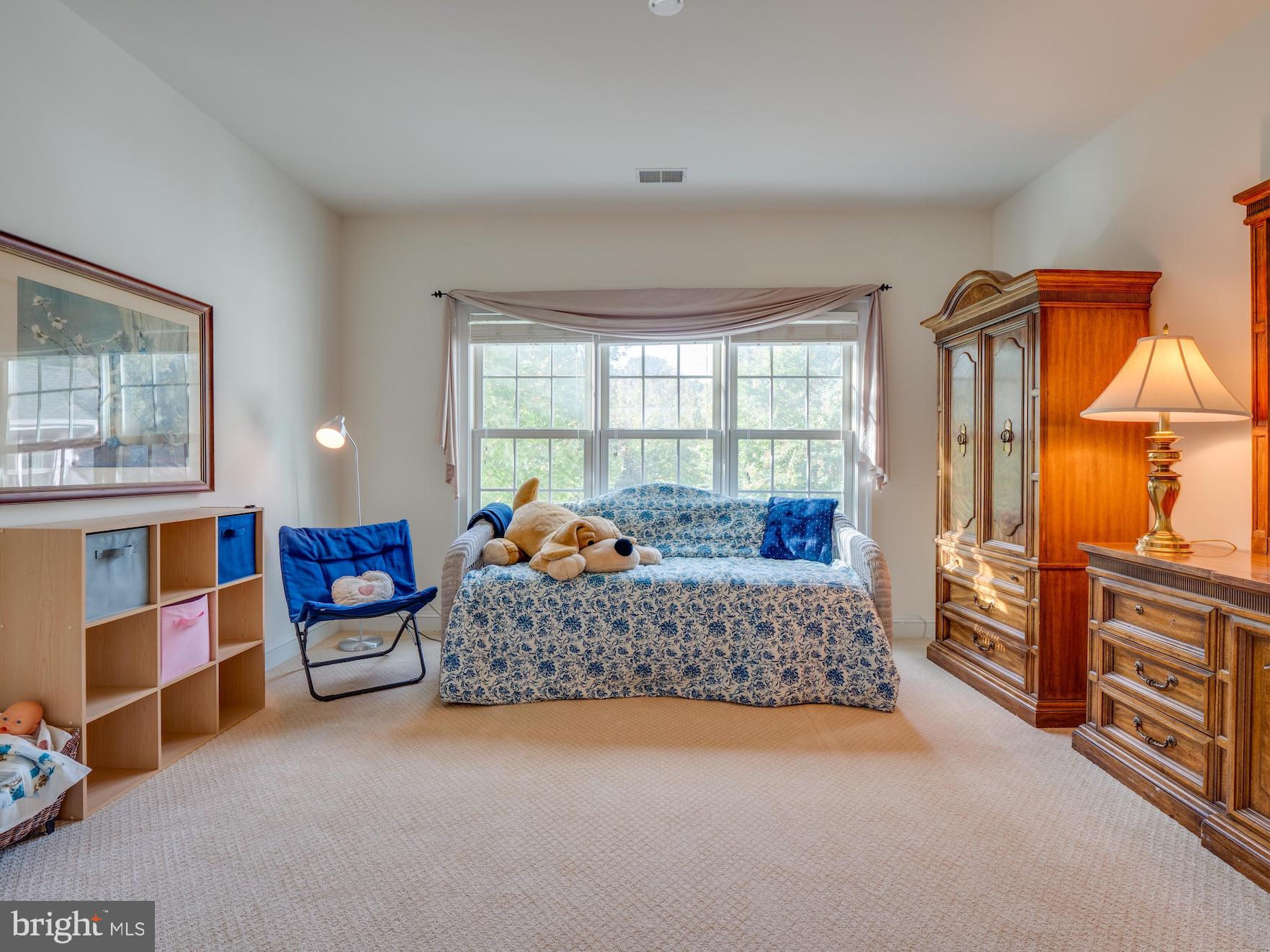 2015 Woodford Road Vienna, VA 22182 - Photo 29 of 73 Second Floor Bedroom 1