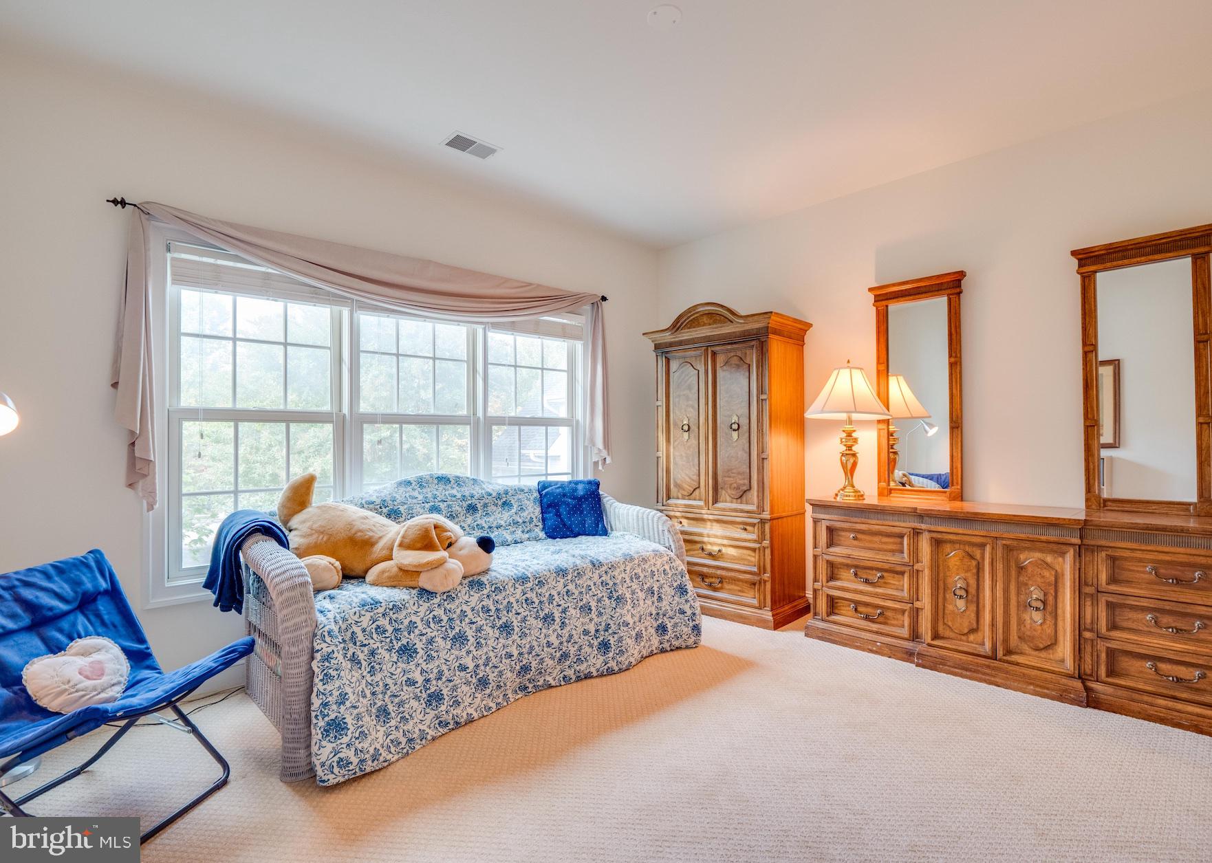 2015 Woodford Road Vienna, VA 22182 - Photo 30 of 73 Second Floor Bedroom 1