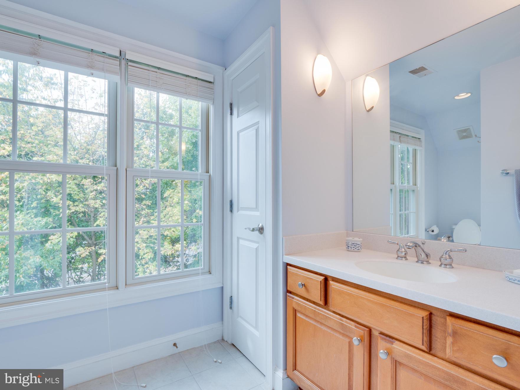 2015 Woodford Road Vienna, VA 22182 - Photo 40 of 73 Second Floor Bedroom 4 Full Bath