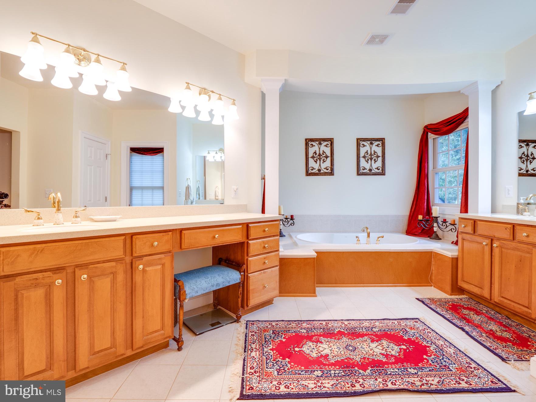 2015 Woodford Road Vienna, VA 22182 - Photo 48 of 73 Master Bath