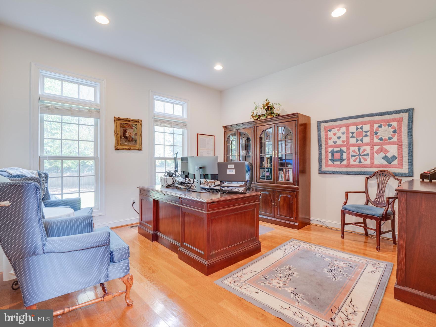2015 Woodford Road Vienna, VA 22182 - Photo 10 of 73 Main Floor Office/Bedroom