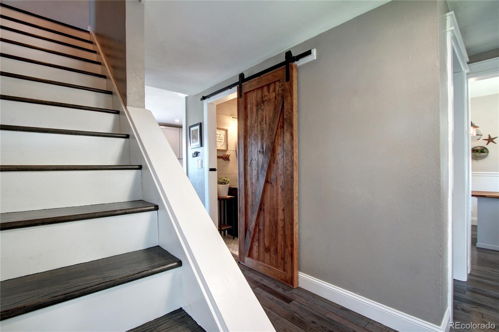 8693 North Pioneer Trail Road Parker, CO 80138 - Photo 5 of 39 Gallery Image 5