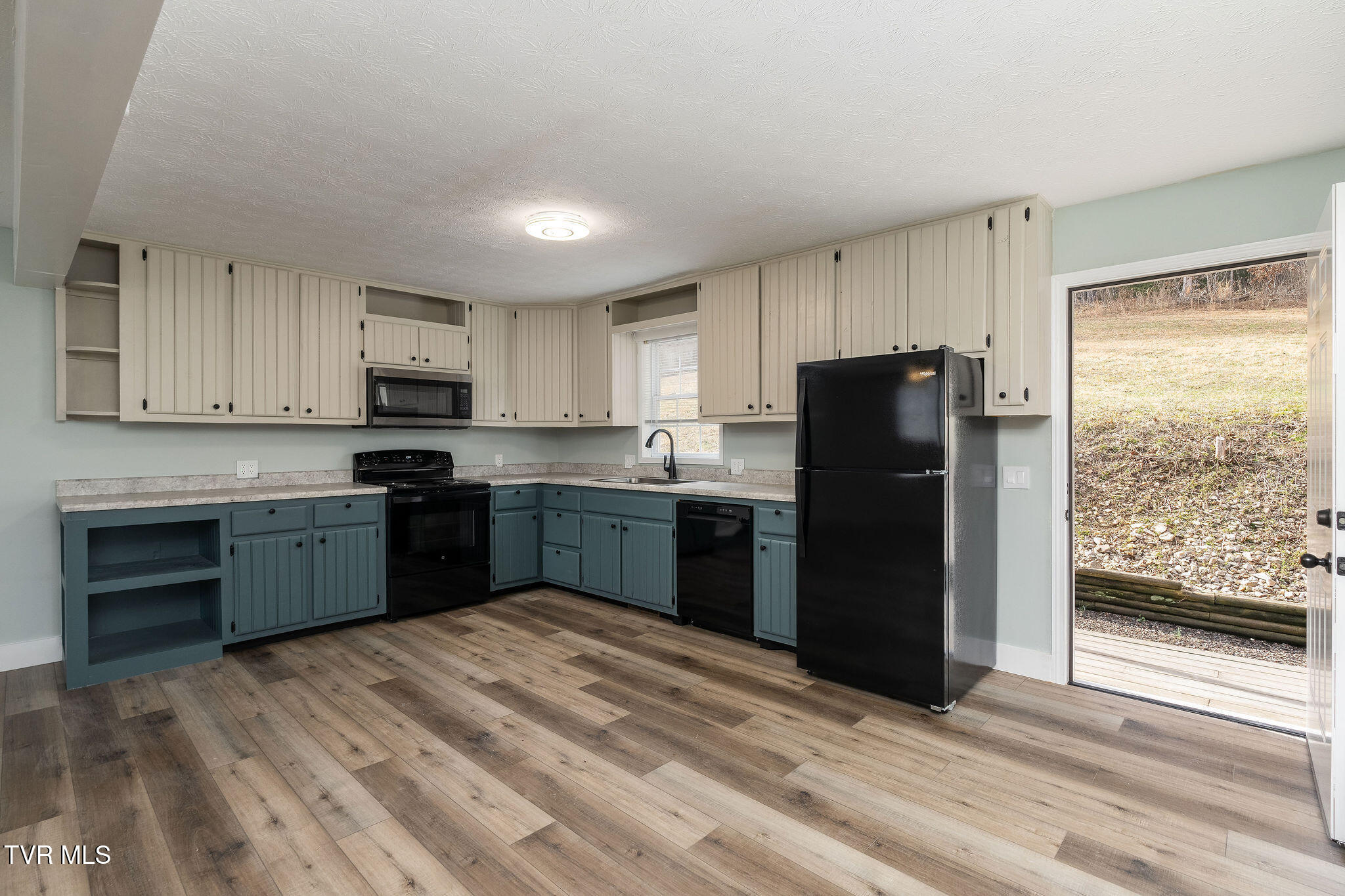 6672 Roan Creek Road Butler, TN 37640 - Photo 54 of 163 DSC00405-Edit