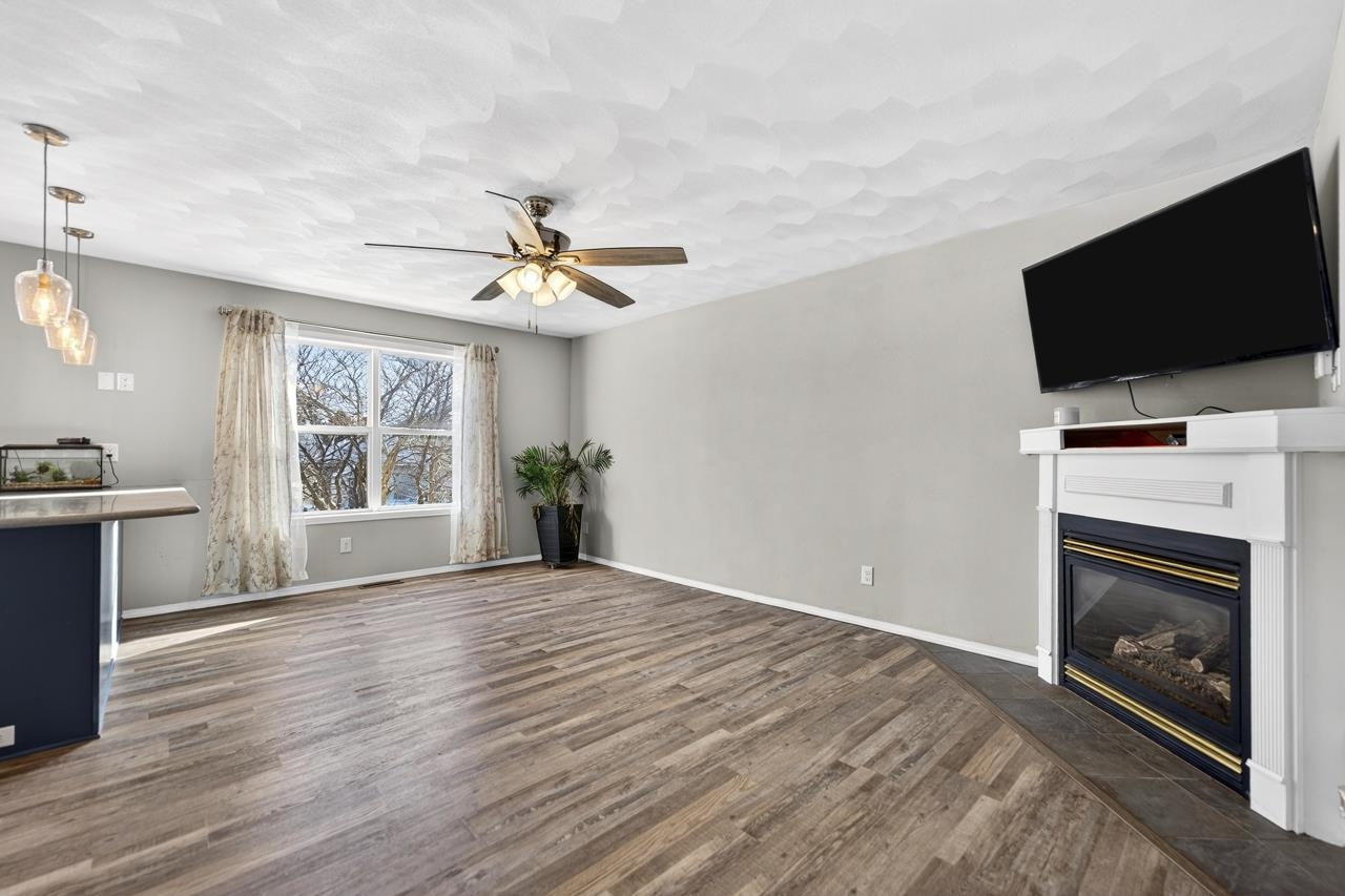 3379 Prairie View Drive Rockford, IL 61114 - Photo 4 of 24