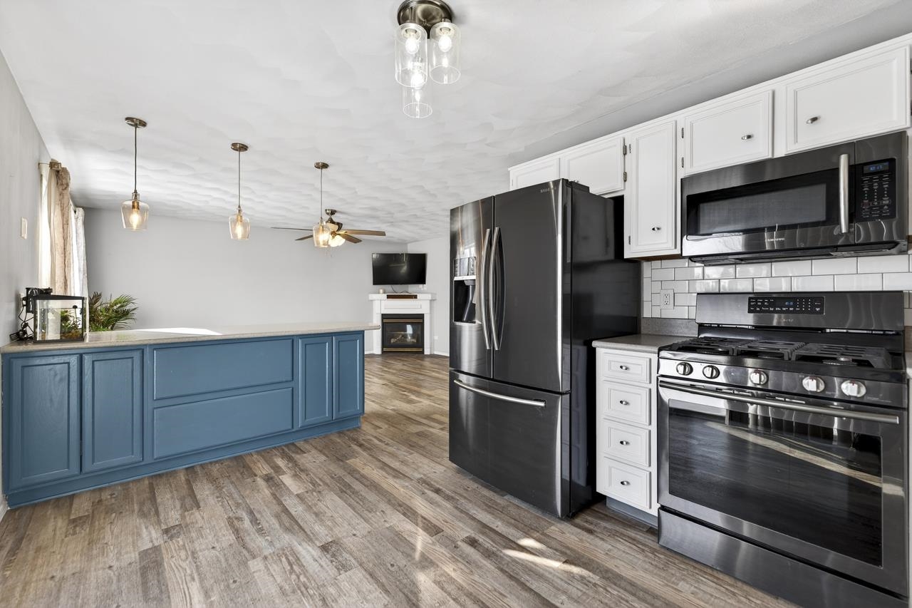 3379 Prairie View Drive Rockford, IL 61114 - Photo 8 of 24