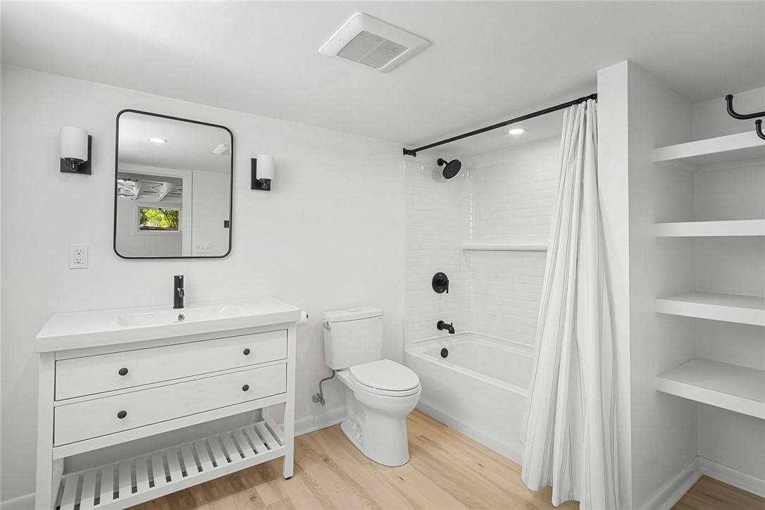 58 Bliss Road Newport, RI 02840 - Photo 39 of 44 Gallery Image 39