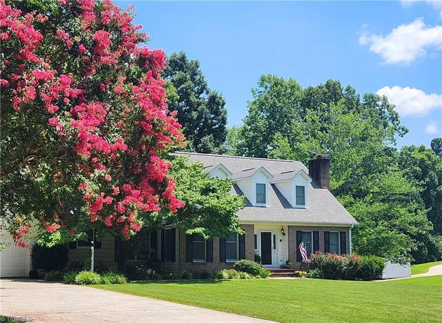 $495,000 | 324 Mason Knoll Drive, Winston-Salem, NC 27127