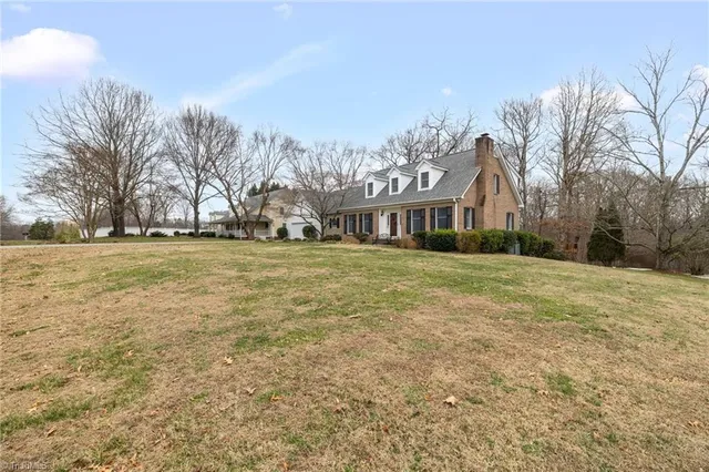 $495,000 | 324 Mason Knoll Drive, Winston-Salem, NC 27127