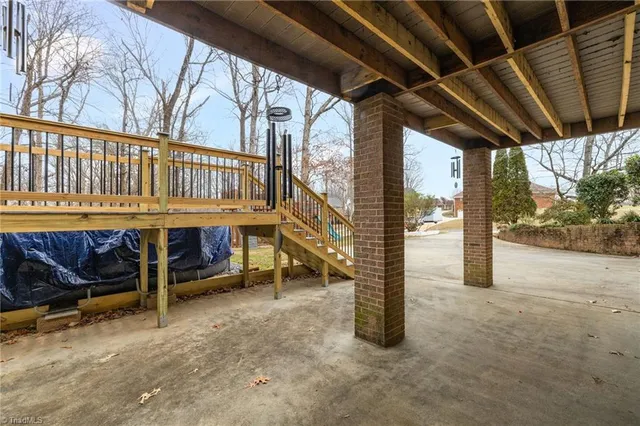 $495,000 | 324 Mason Knoll Drive, Winston-Salem, NC 27127