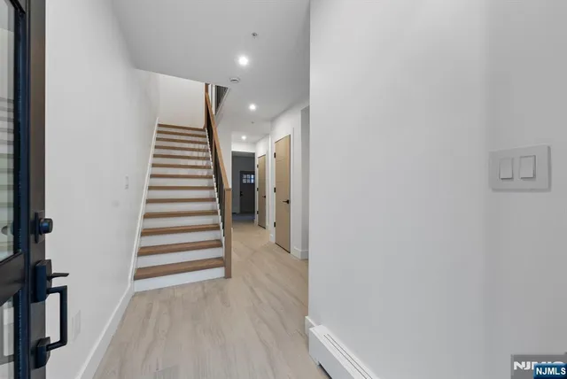 $1,499,999 | 2282 7th Avenue, Fort Lee, NJ 07024