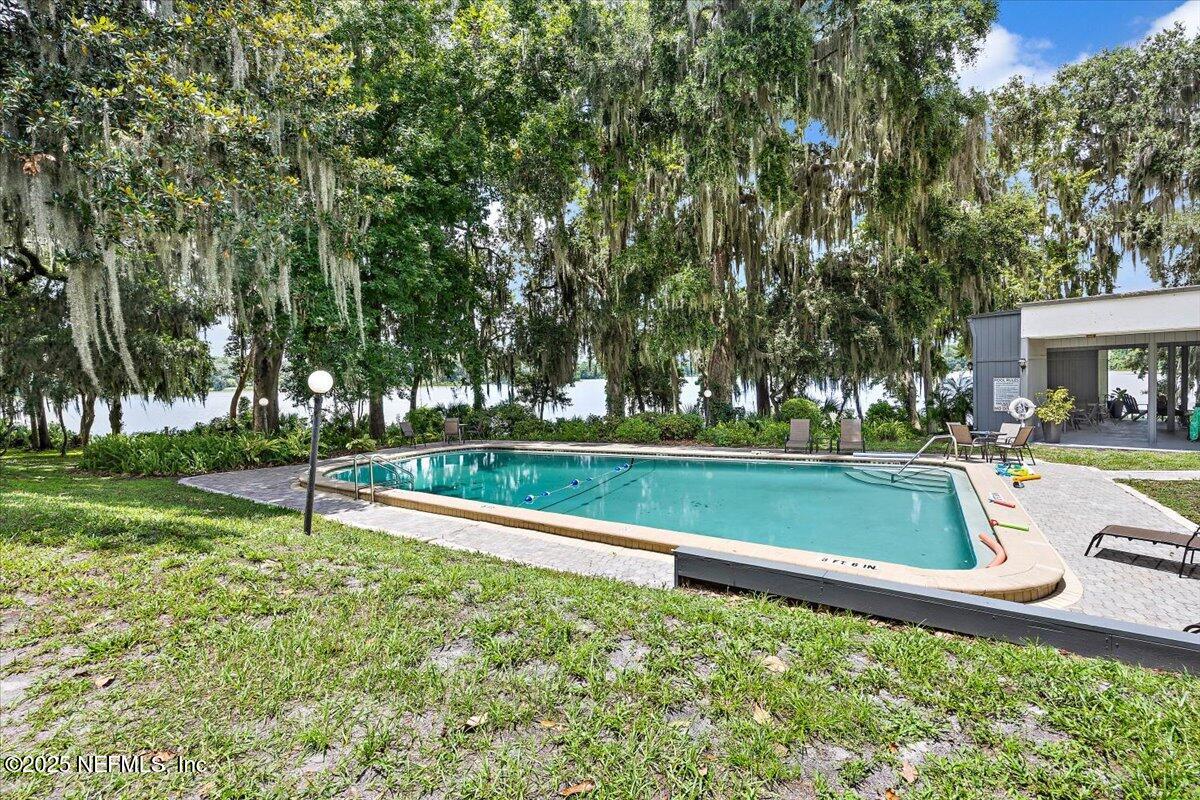 2628 Southwest 14th Drive, Unit 326 Gainesville, FL 32608 - Photo 14 of 17