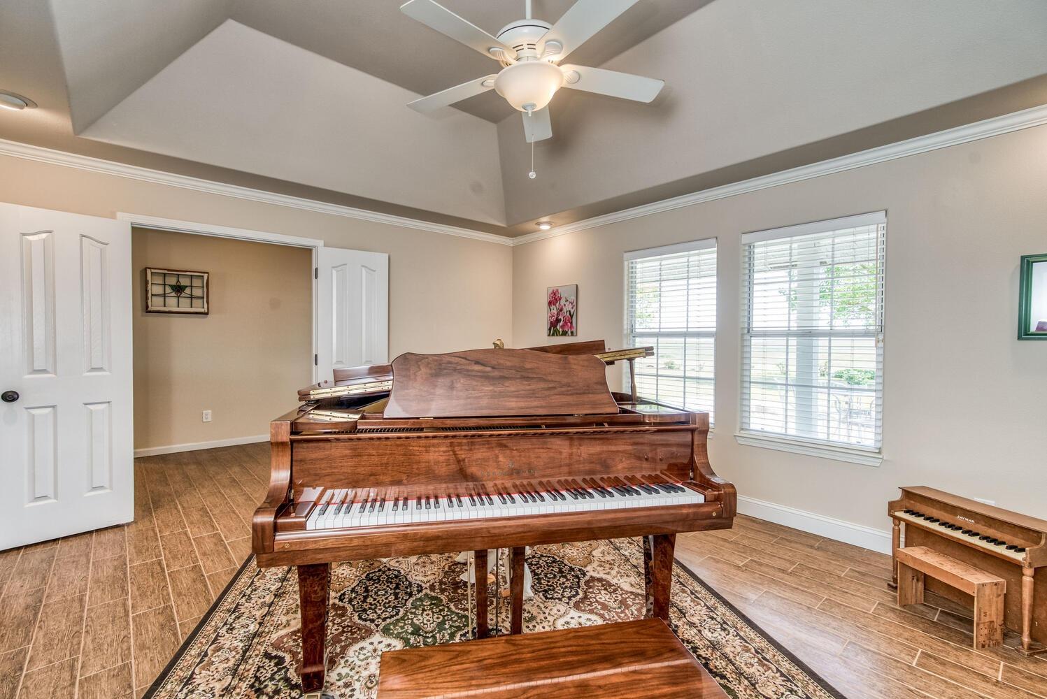16526 Anaconda Road Madera, CA 93636 - Photo 8 of 62 Gallery Image 8