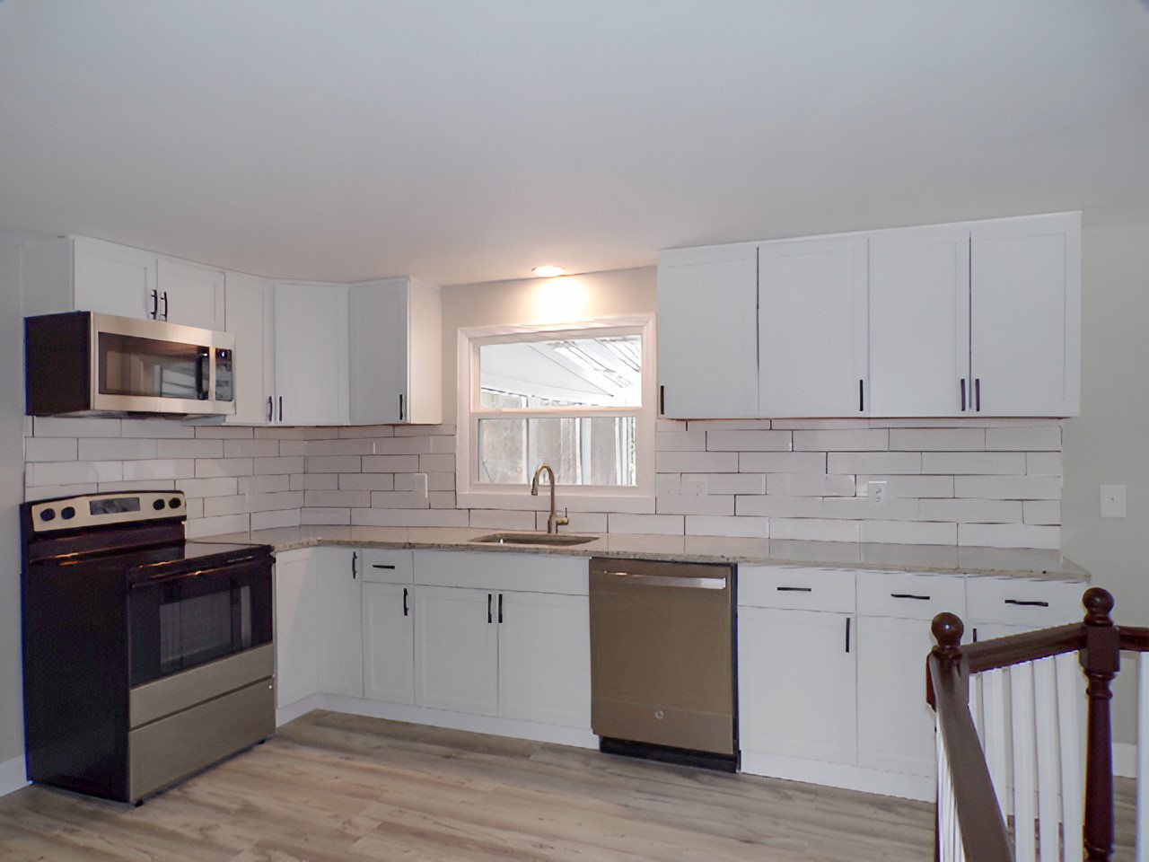 180 Swift Road Binghamton, NY 13905 - Photo 8 of 26