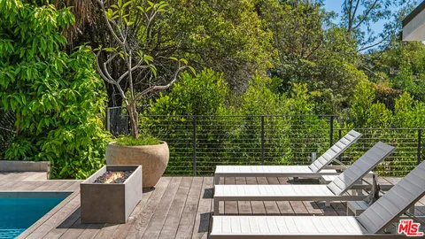 $3,995,000 | 3764 Las Flores Canyon Road, Malibu, CA 90265