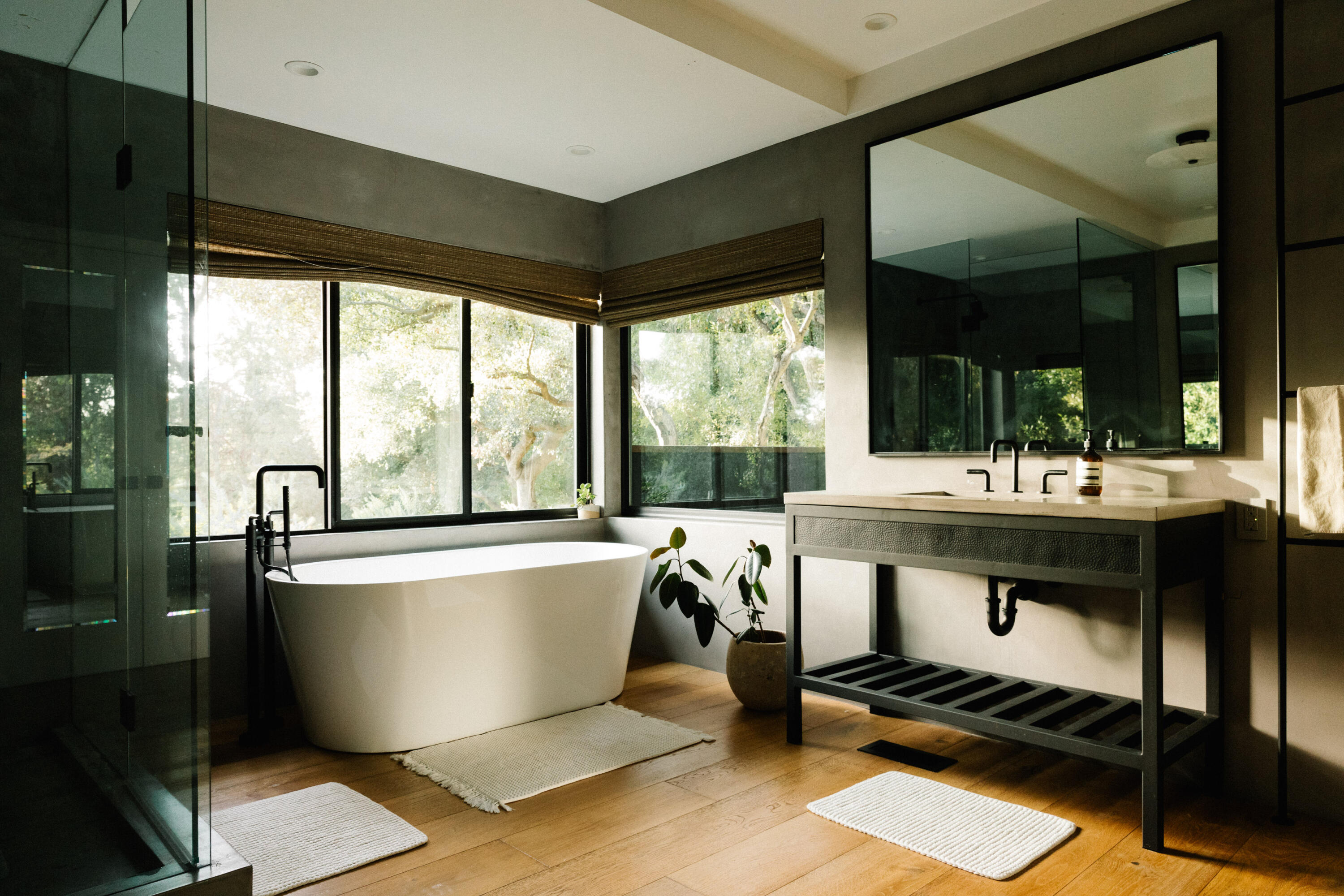 684 Ladera Lane Montecito, CA 93108 - Photo 14 of 29 .