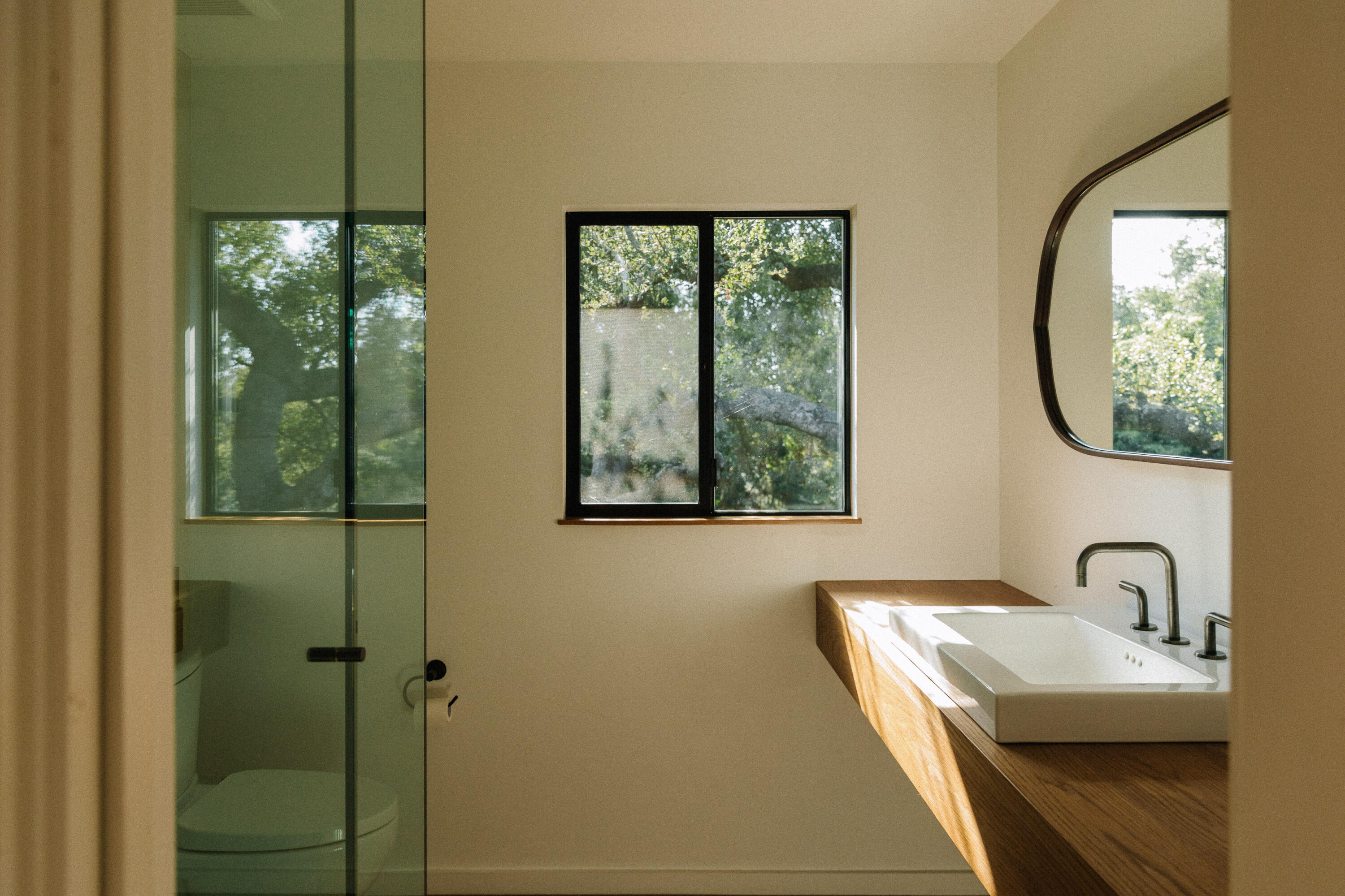 684 Ladera Lane Montecito, CA 93108 - Photo 21 of 29 .