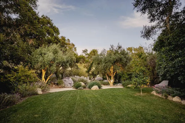 $32,000 | 684 Ladera Lane, Montecito, CA 93108