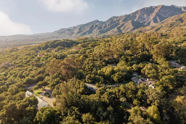 $32,000 | 684 Ladera Lane, Montecito, CA 93108