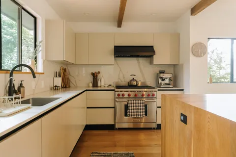 $32,000 | 684 Ladera Lane, Montecito, CA 93108