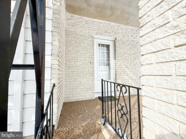 $875 | 1520 Philadelphia Avenue, Unit A, Chambersburg, PA 17201
